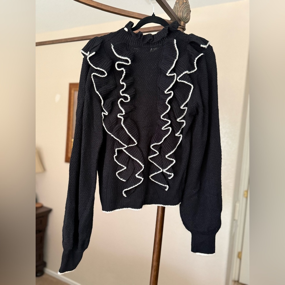 Stellah Tipping Ruffle Knit Sweater - Picture 6 of 10